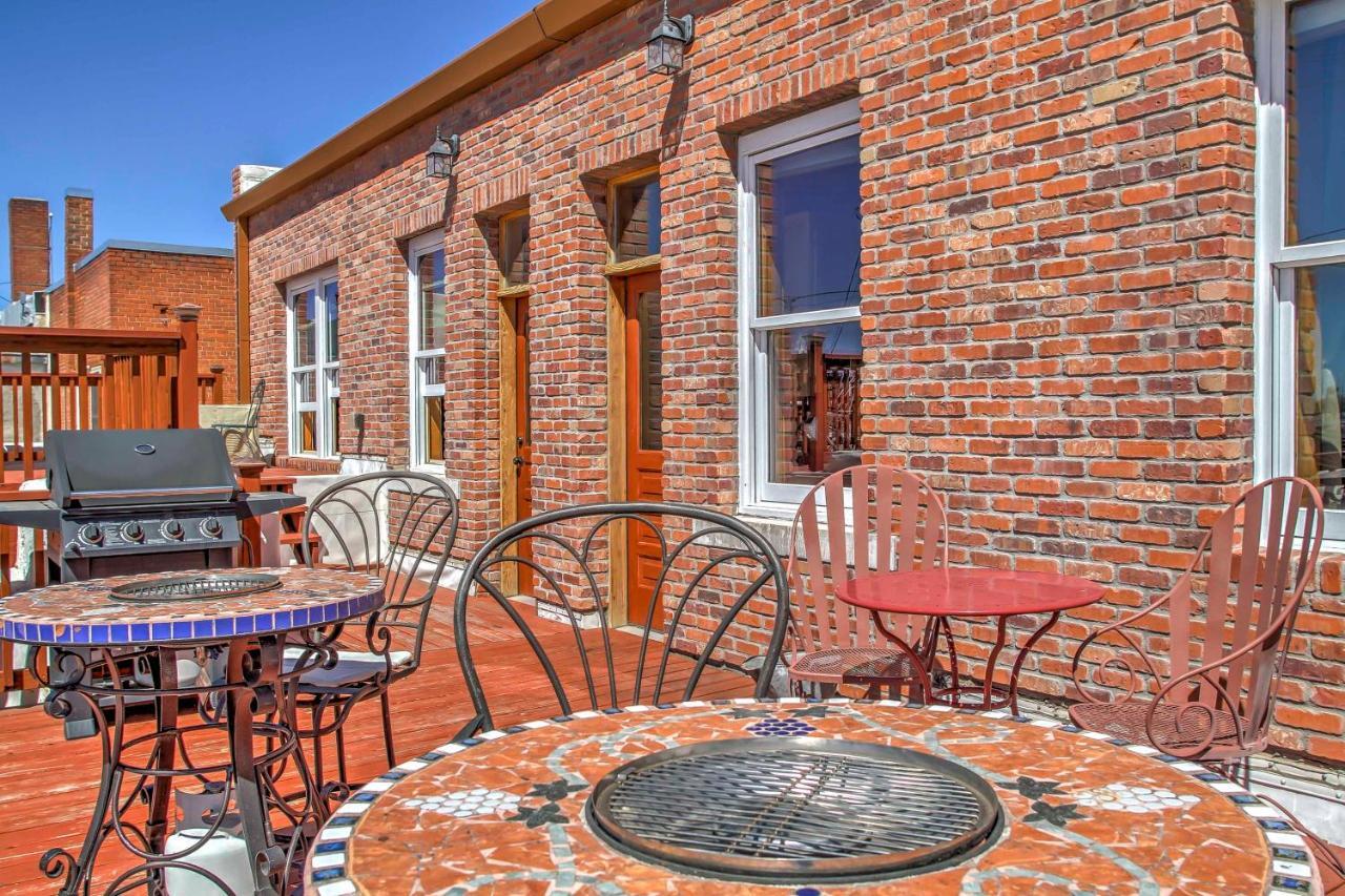 Vintage Downtown Laramie Apartment With Deck! Exterior photo